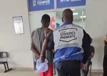 Suspeito de assalto à residência em Campos é preso pela PM; homem tem 16 anotações criminais