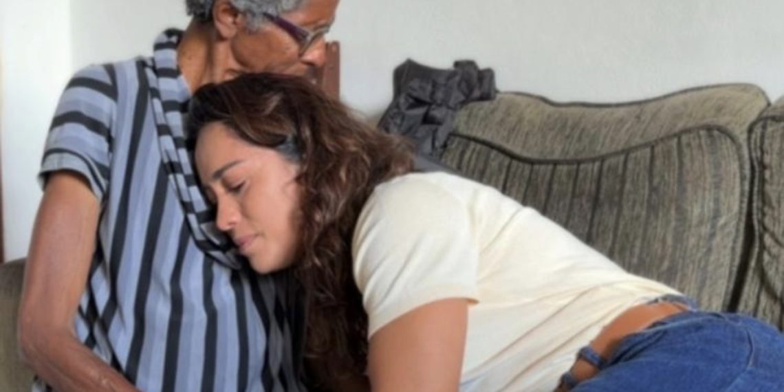 Jornalista e pré-candidata Ana Paula Mendes expõe demora no tratamento de câncer e drama de pacientes no Norte Fluminense