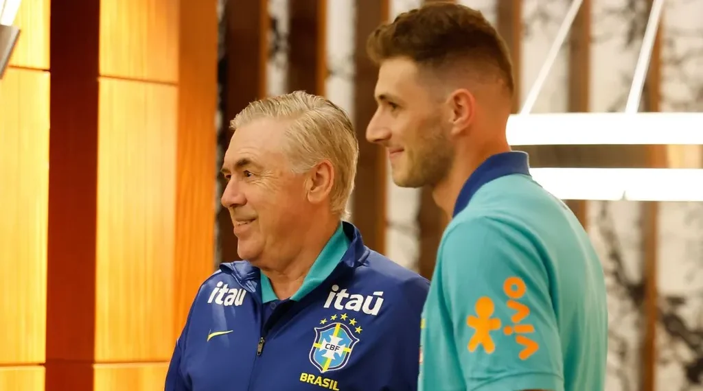 Ancelotti explica presença de Neymar e ausências de Bento e João Pedro na convocação