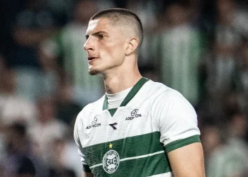 Coritiba x Santos: Escalações e onde assistir ao vivo