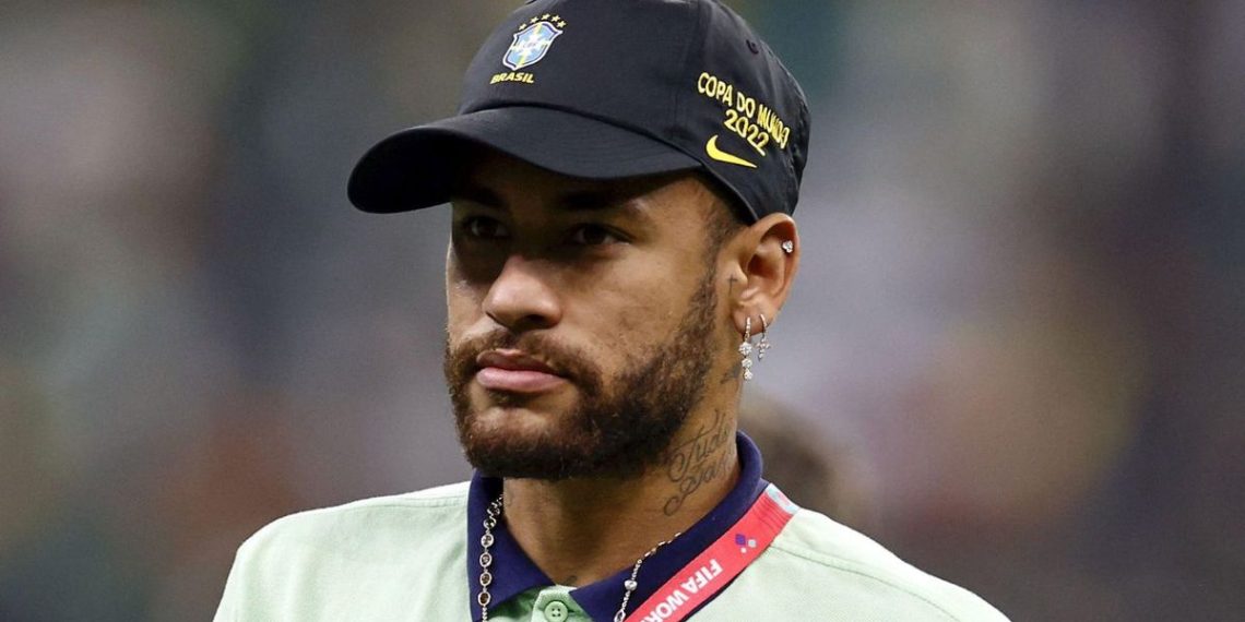 O que aconteceu com Neymar no primeiro dia da seleção brasileira?