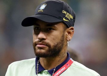O que aconteceu com Neymar no primeiro dia da seleção brasileira?