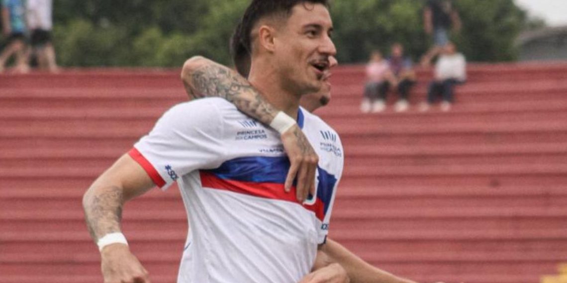 Paraná Clube vence Toledo e abre vantagem nas quartas da Segundona