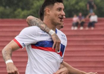 Paraná Clube vence Toledo e abre vantagem nas quartas da Segundona