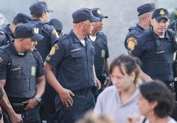 Ato em São Bernardo mobiliza sindicatos e pede fim da escala 6×1