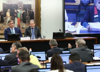 Comissão da Câmara aprova redução da maioridade penal para 16 anos