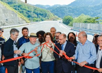 Governo inaugura primeira etapa da rodovia na Serra das Araras, no Rio