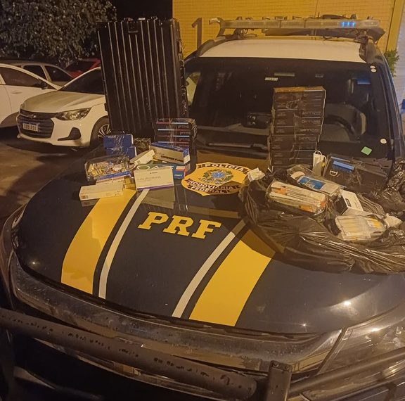 PRF apreende medicamentos controlados e produtos sem nota fiscal na BR-101