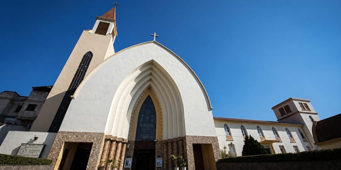 Santuário Nossa Senhora do Perpétuo Socorro celebra a festa da padroeira com programação religiosa, social e cultural em Campos