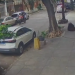 Mulher é “sugada” por bueiro após tampa ceder no RJ