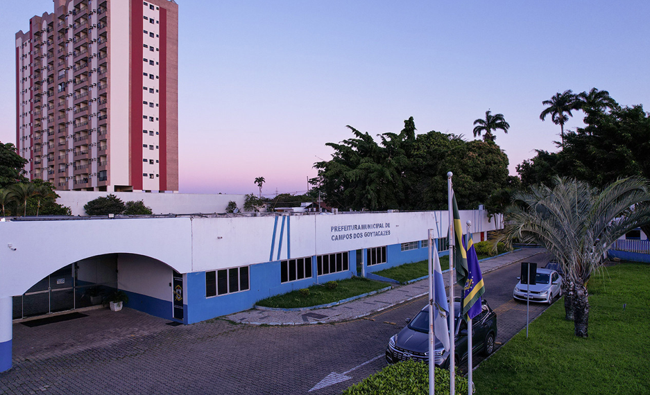 Prefeitura de Campos decreta ponto facultativo na segunda (29) devido ao jogo da Seleção Brasileira