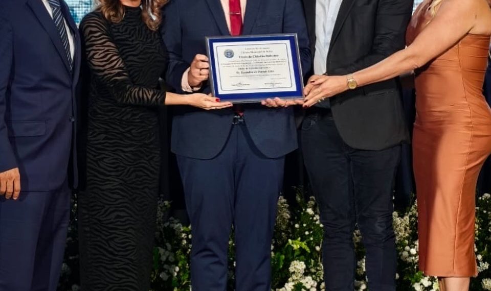 Leandro do Waguinho é homenageado durante celebração dos 40 anos de Italva