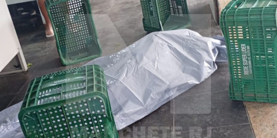 Homem sofre parada cardiorrespiratória e morre dentro de supermercado em Campos
