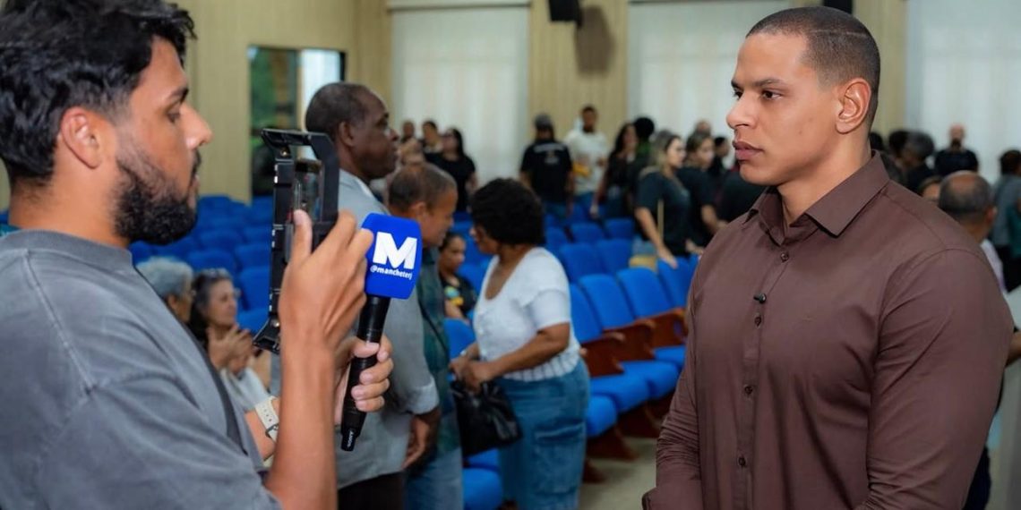 Maicon Cruz questiona Projeto de Lei nº 0154/2026: “Profissionais continuam recebendo abaixo do piso”