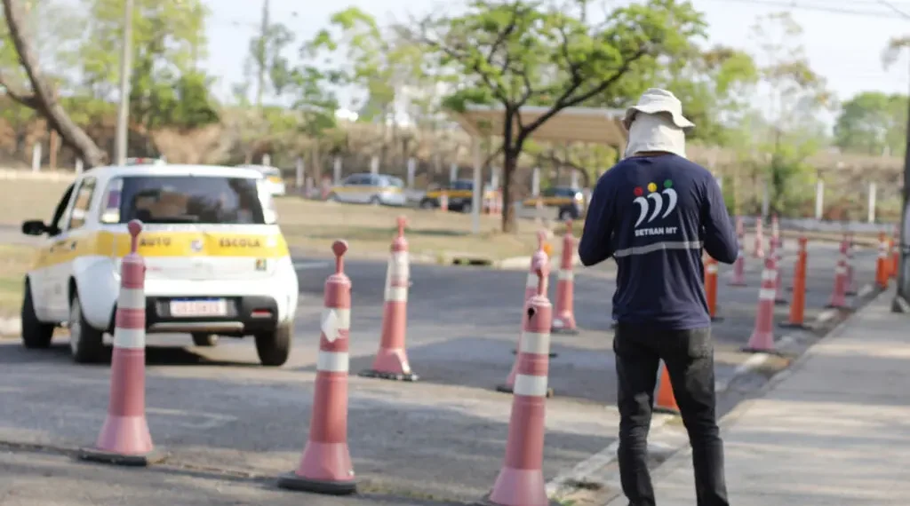 Detran-RJ começa a exigir exame toxicológico para carteira de motorista