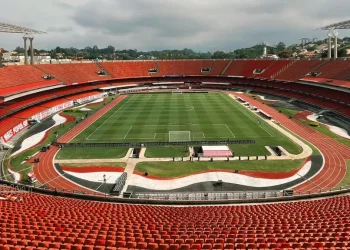 São Paulo x Athletico: Show de Harry Styles muda local do jogo na volta do Brasileirão