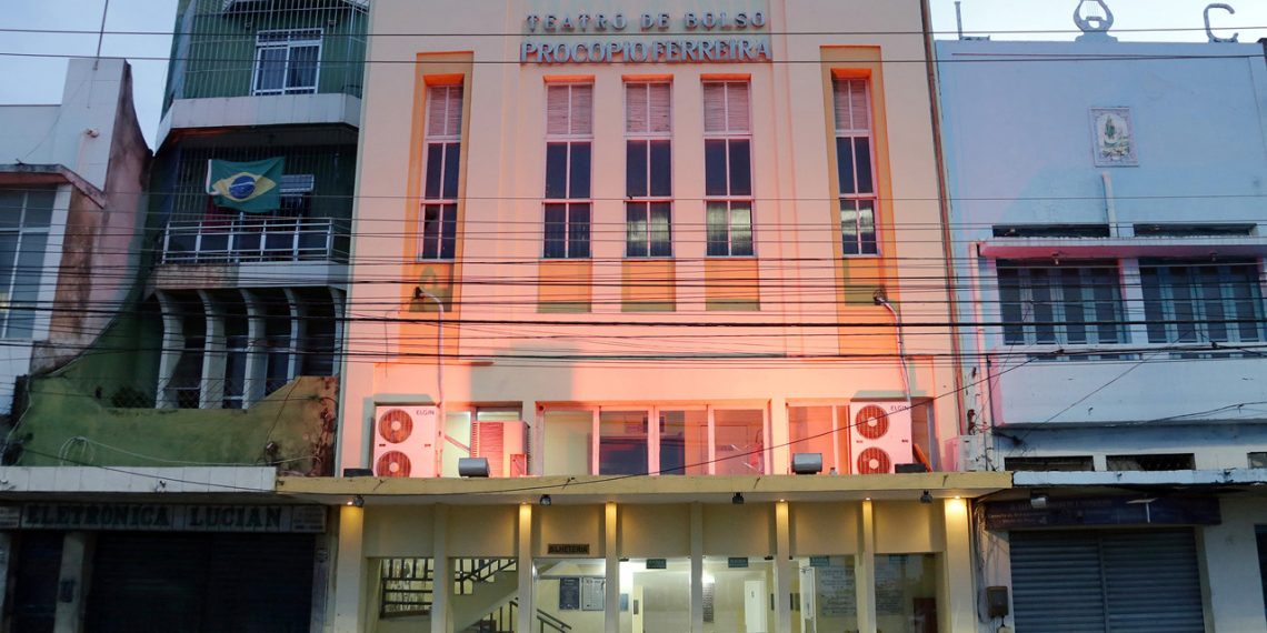 Espetáculo inspirado em obra de José Cândido de Carvalho chega ao Teatro de Bolso com entrada gratuita