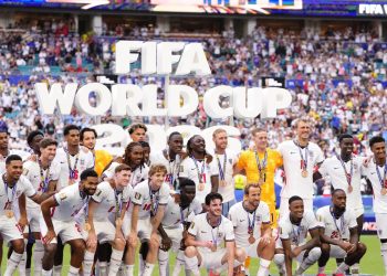 Inglaterra leva 3ª lugar e Mbappé vira maior artilheiro das Copas