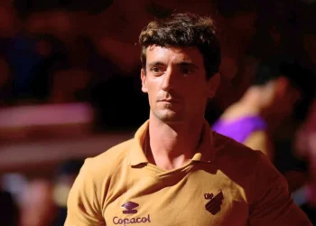 “Maior clube da América”: Palmeiras anuncia técnico João Correia, ex-Athletico