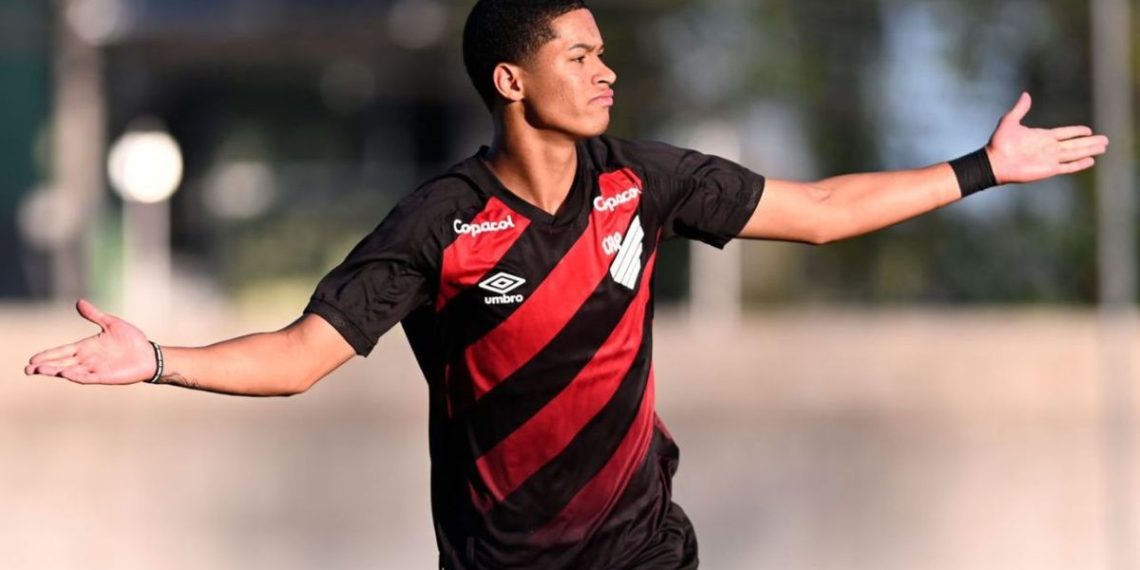 Athletico vence o Vitória e avança para as quartas de final do Brasileirão sub-20