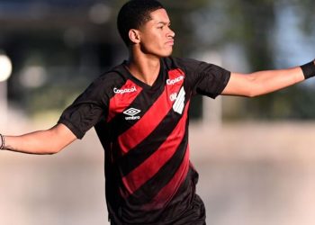 Athletico vence o Vitória e avança para as quartas de final do Brasileirão sub-20