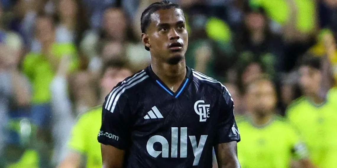 Athletico fecha com oitavo colombiano e sela terceira maior contratação da história
