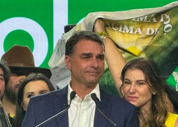 PL oficializa candidatura de Flávio Bolsonaro à Presidência