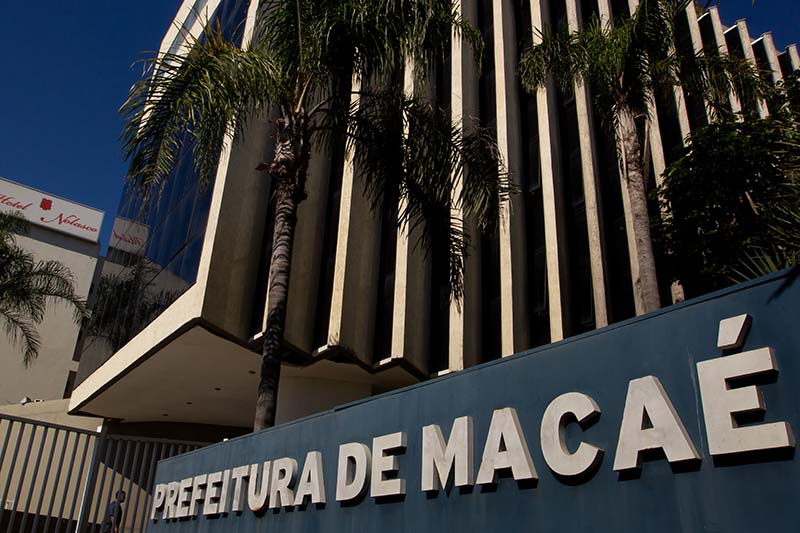 Prefeitura de Macaé convoca novos concursados da Educação e Procuradoria
