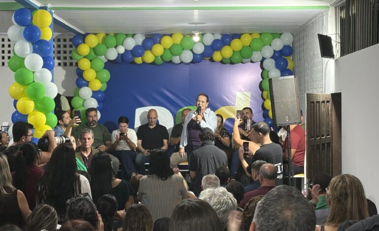 Carla Machado inaugura sede do PSD em São João da Barra e anuncia lançamento de candidatura