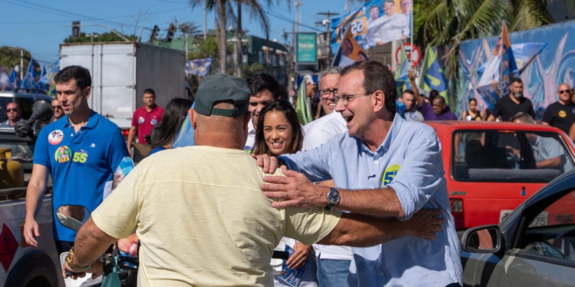 Líder nas pesquisas, Eduardo Paes aparece com 41% na corrida pelo Governo do Rio