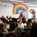Candidaturas LGBT+ têm recorde em 2026 e se espalham por mais partidos
