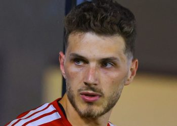 Bento é expulso com apenas 12 minutos de jogo no Al-Nassr após lance bizarro