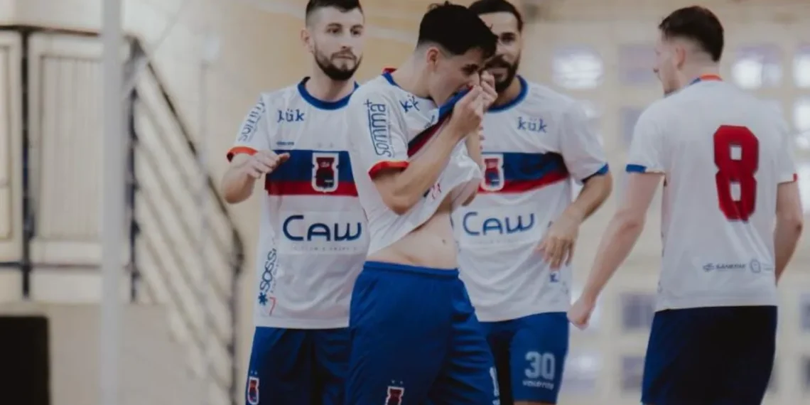 Paraná Clube encerra jejum e chega vivo para a última rodada do Paranaense de futsal
