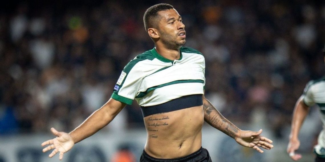 Coritiba aplica virada heroica sobre o Remo e se aproxima da zona de Libertadores