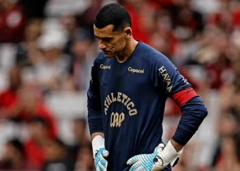 A sina do Athletico com a volta do ídolo para a despedida. Agora é a vez de Santos
