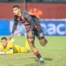 Em jogo de falhas, goleiro Santos ultrapassa Sicupira em ranking histórico do Athletico
