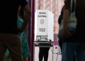 TSE recebe mais de mil denúncias nos primeiros dias de campanha