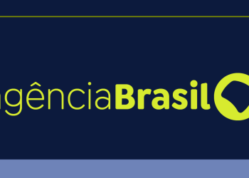 Deputado que sofreu AVC na Câmara recebe alta hospitalar