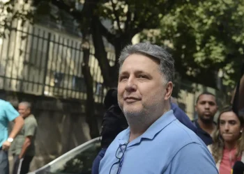TRE-RJ proíbe Garotinho de ir a debate e ter propaganda eleitoral