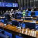 Aziz articula rito especial para levar PEC da escala 6×1 ao plenário