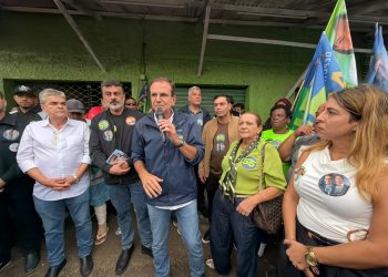 Em Campos, Eduardo Paes promete melhorias nas rodovias estaduais, conclusão da Estrada dos Ceramistas e entrega do Batalhão de Guarus