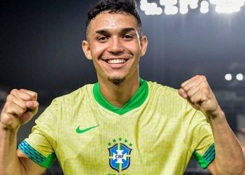 Arthur Dias revela ansiedade para conhecer Vini Jr. e outras três estrelas da seleção