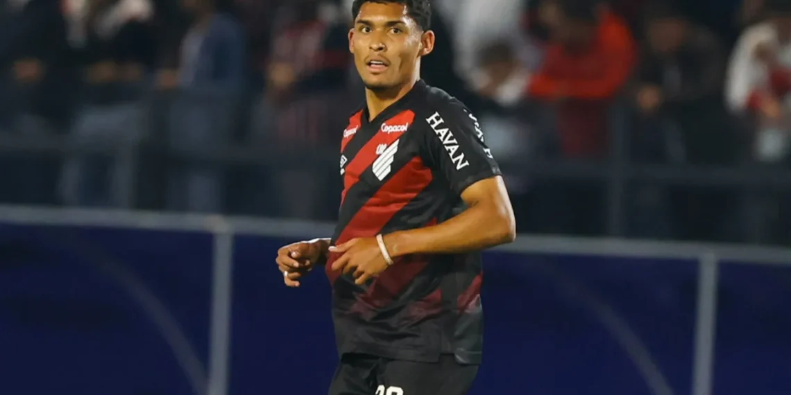 Athletico ganha reforço importante para reta final do Brasileirão
