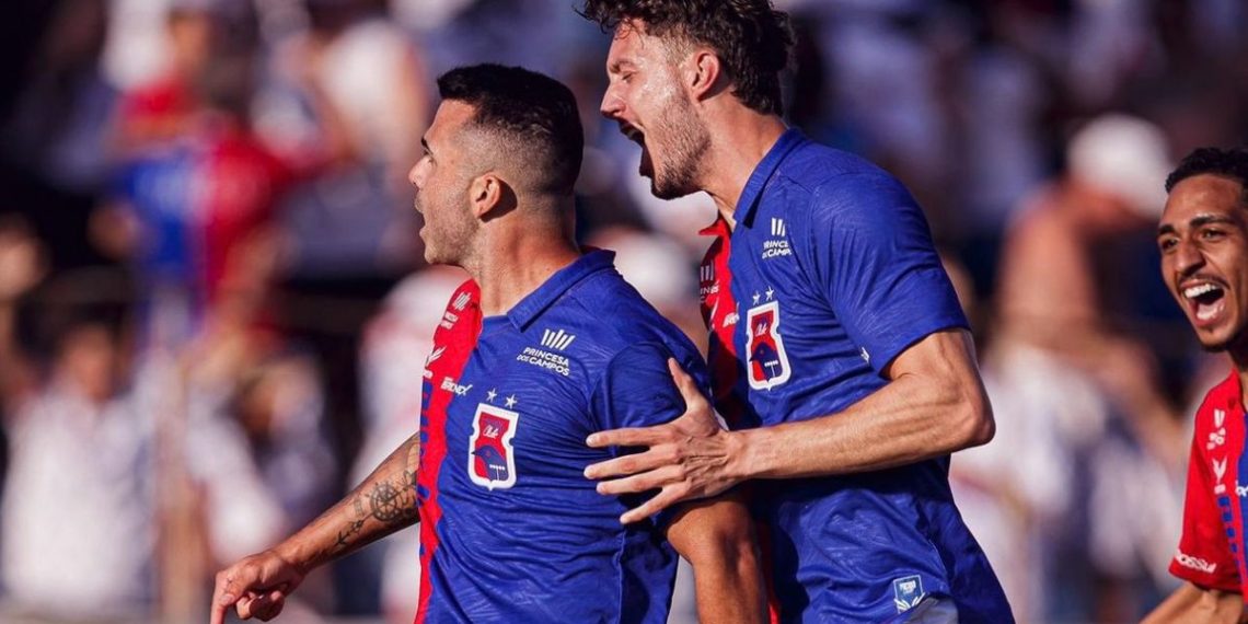 Paraná Clube iguala invencilidade histórica e se garante no mata-mata da Copa Paraná