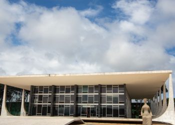 STF retira crédito presumido do ICMS da base de cálculo do PIS/Cofins