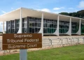 Homem é preso ao tentar invadir a sede do STF em Brasília