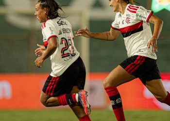 Copa do Brasil Feminino: Flamengo bate Fluminense e vai às semifinais