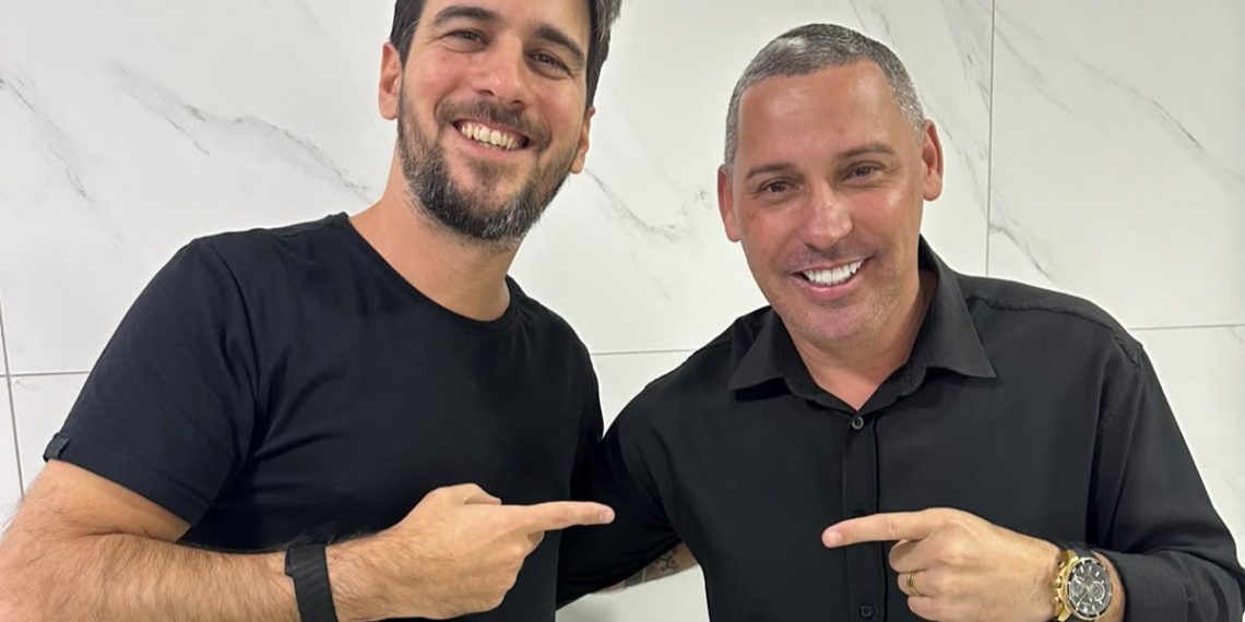 Gustavo Matheus ganha projeção política após desempenho de Alan Mansur em Campos