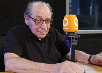 Rádio MEC estreia série Eu Gosto de Música, apresentada por Ruy Castro