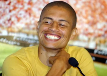 Alex de Souza: Carreira, gols, títulos e onde está craque hoje